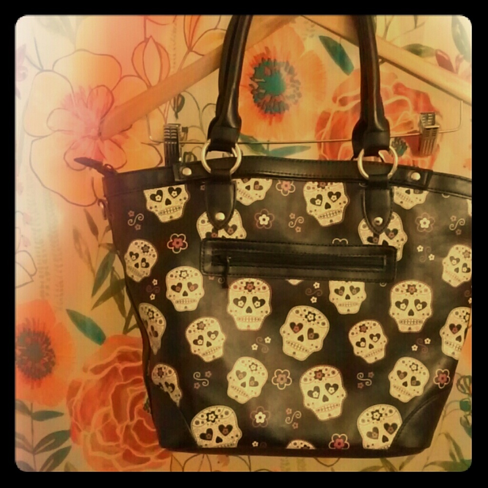 Skull purse bag tote with flowers faux leather